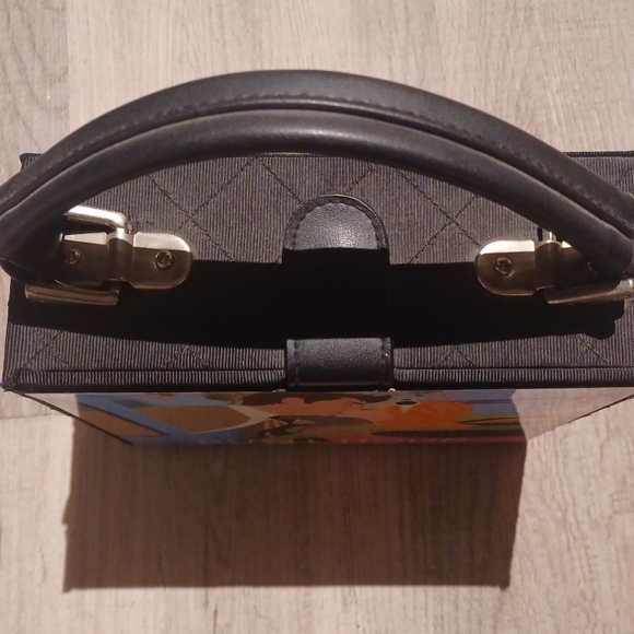 Rush Hour Handbag - Picture 4 of 5